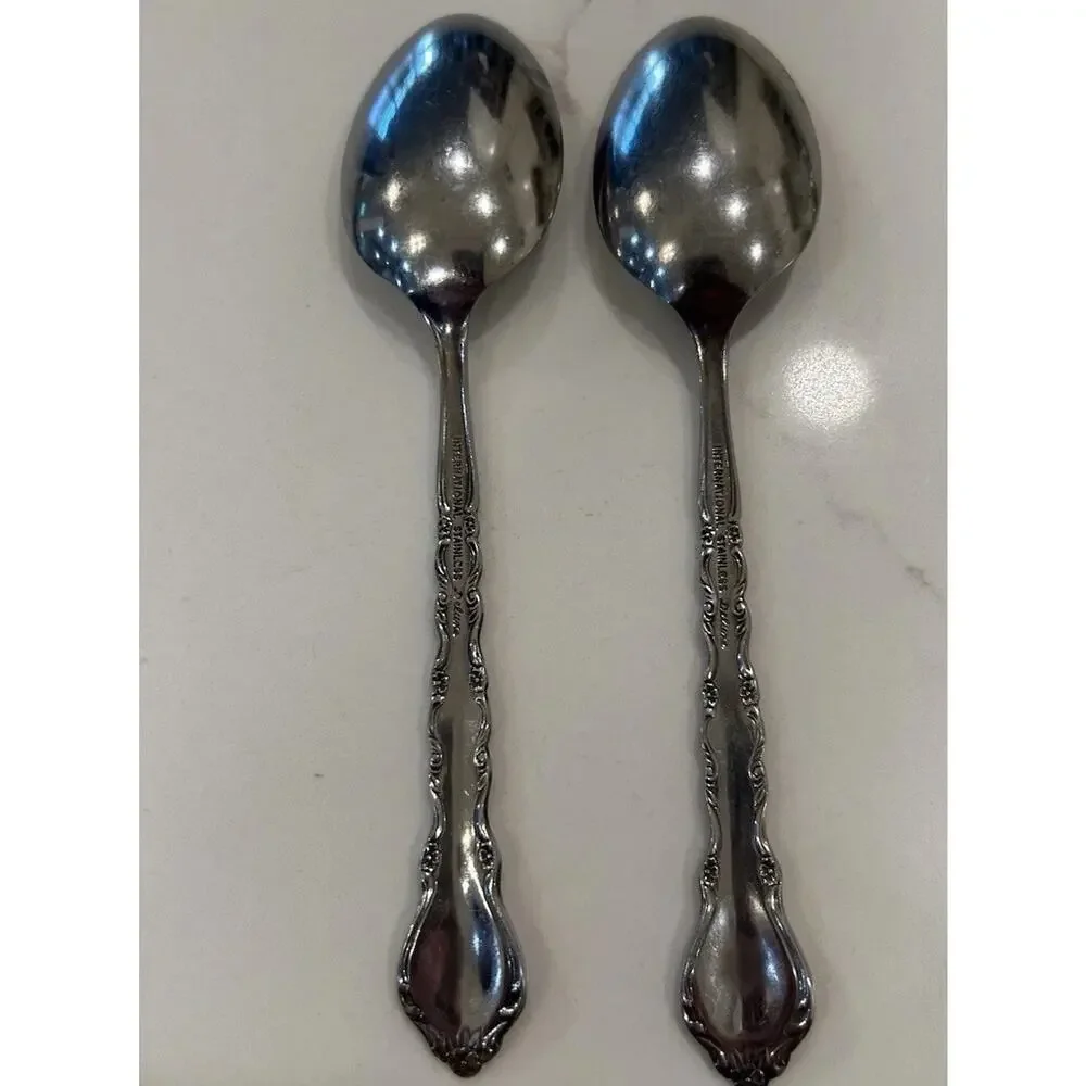 Vtg‎ International GIGI Stainless 1972 Deluxe Flatware Lot of 2 Dessert Spoons